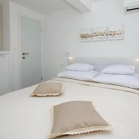 Casa vacanze Luxury Malo - *