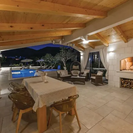 Luxury Malo - Trogir