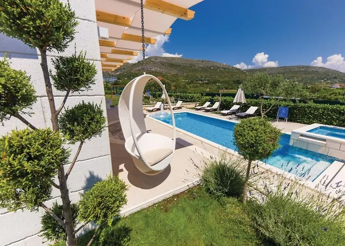 Luxury Malo - Nyaraló *