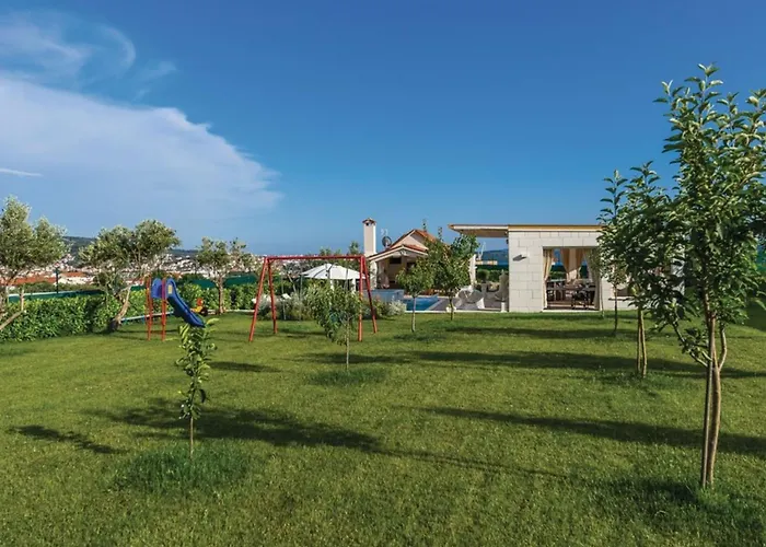 Nyaraló Luxury Malo - Trogir