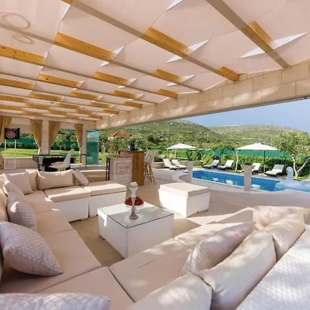 Ferienhaus Luxury Malo - Trogir