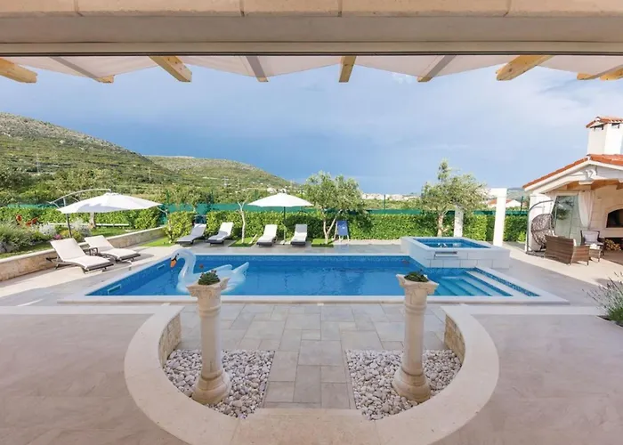 Ferienhaus Luxury Malo - Trogir